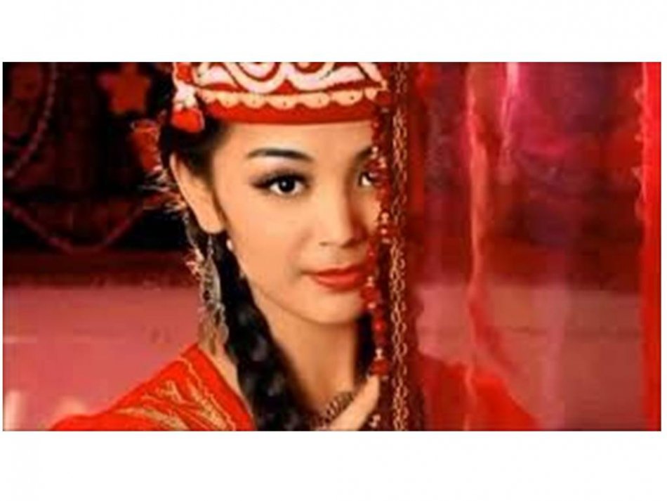 “Қыз әдебімен көрікті”